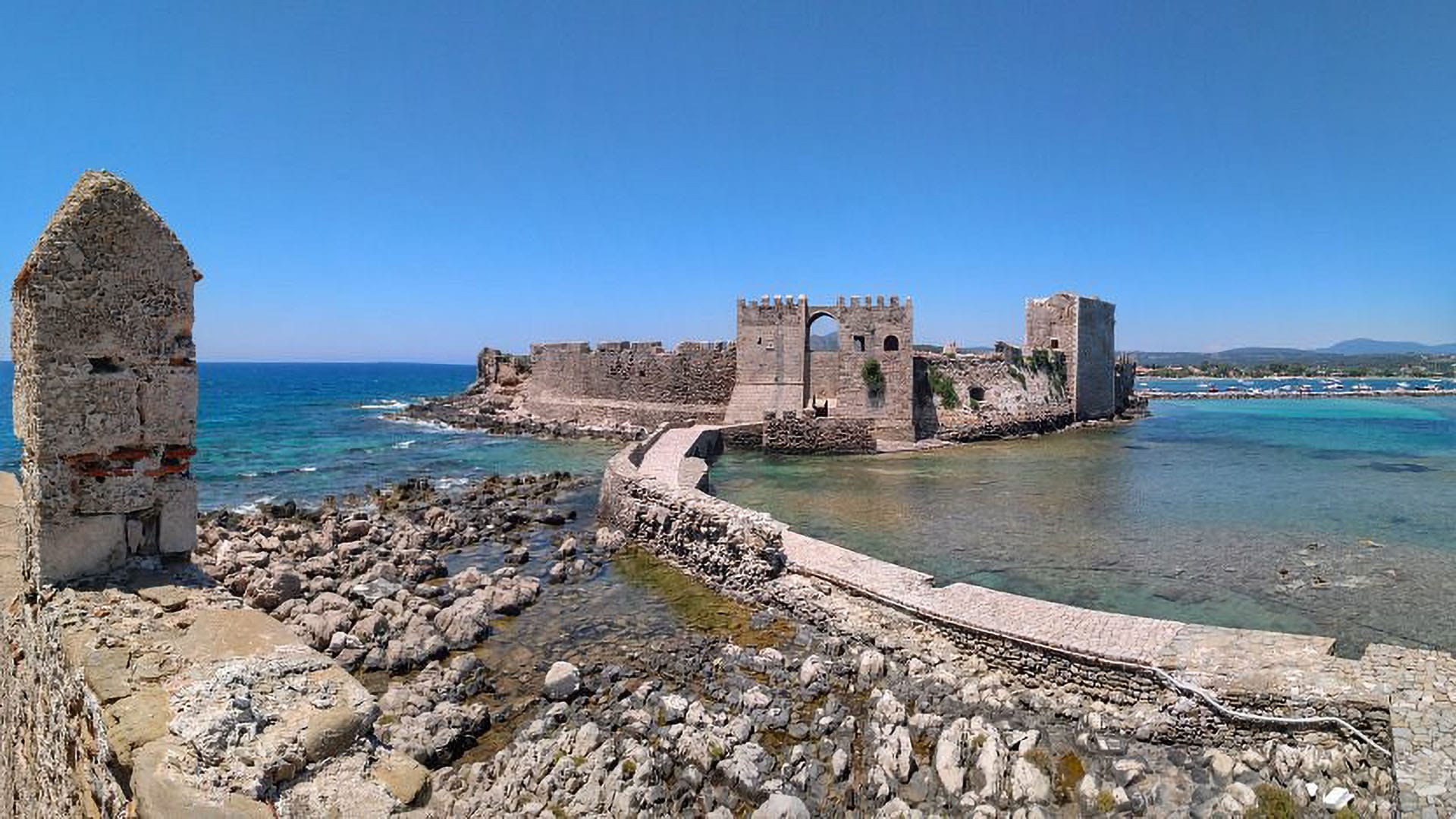 Explore Methoni Castle, neaby Sagehill Stonehouse