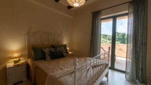 Guest bedroom with double bed at Sagehill Stonehouse